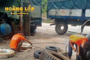 Dịch vụ cứu hộ lốp Hai Bà Trưng luôn được Hoàng Lốp cam kết