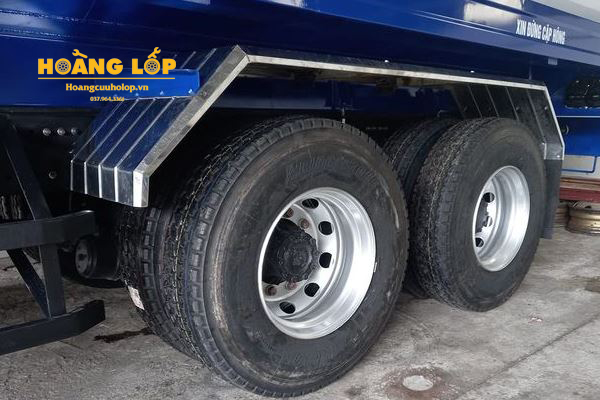 Cứu hộ lốp ô tô Đống Đa 24/7