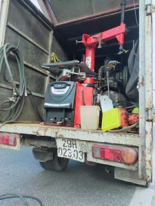 Cứu hộ lốp cầu thanh trì 24H