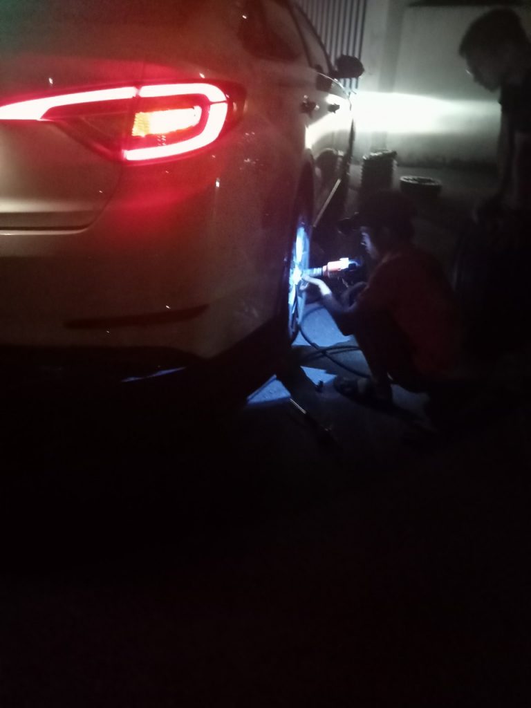 Cứu Hộ Lốp Ô Tô Biên Giang Uy Tín Chuyên nghiệp
