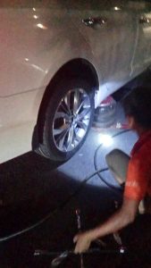 Cứu hộ lốp ô to gần nhất xe con, xe tải Hà Nội 24/7 luôn túc trực làm lốp lưu động 24H