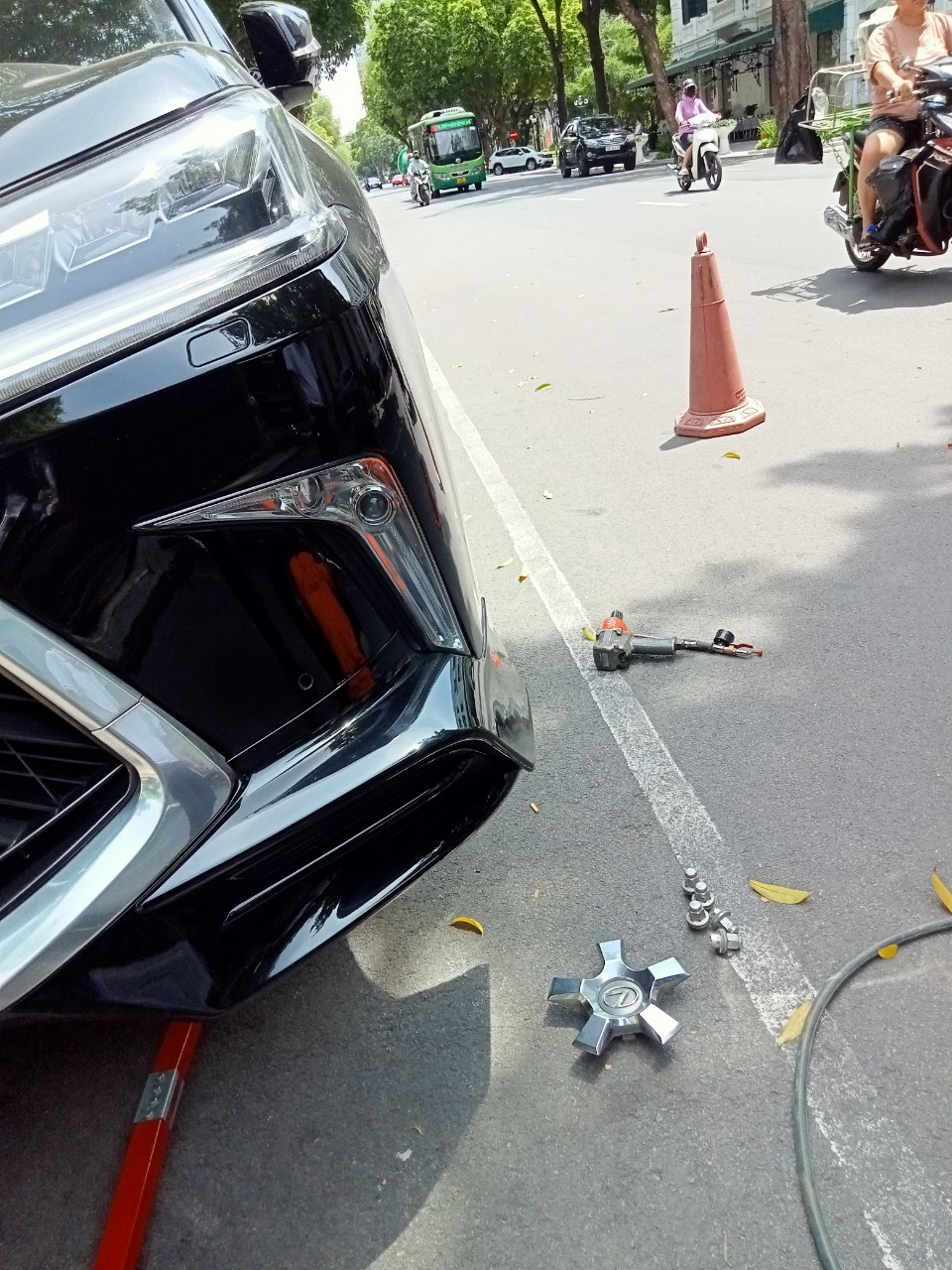 Phạm vi cứu hộ lốp ô tô của trung tâm cứu hộ ô tô HOÀNG LỐP hoạt động khắp Hà Nội