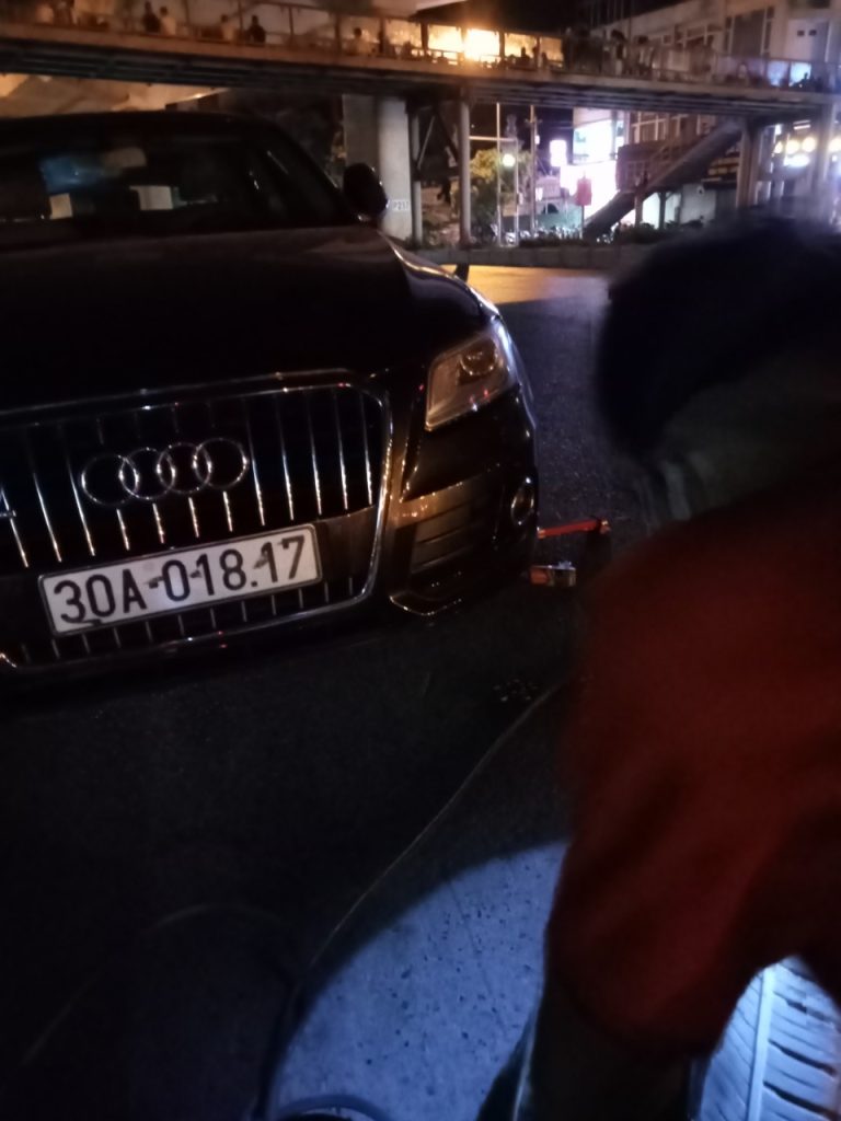Dịch vụ Vá lốp ô tô hoàng quốc việt 24h nhanh chóng,chuyên nghiệp, GIÁ RẺ