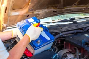 Dịch vụ kích bình ắc quy lưu động Hà Nội