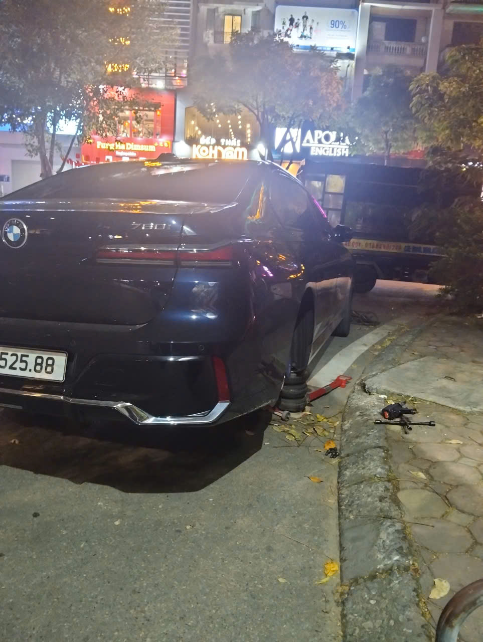 Dịch vụ cứu hộ xe ô tô tại Hà Nội