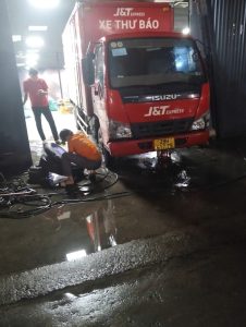 Cứu hộ lốp xe tải