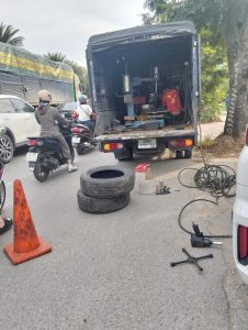 Dịch vụ vá lốp ô tô Mỹ Đình - Giải pháp tiện lợi